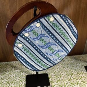 Self finishing Bermuda Bag and handle