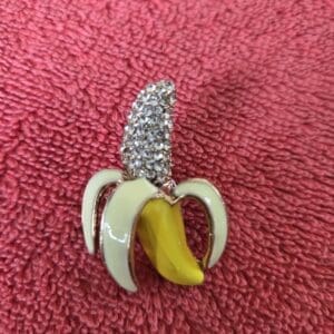 Banana Needleminder