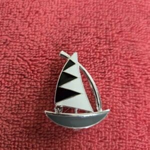 Sailboat Needleminder